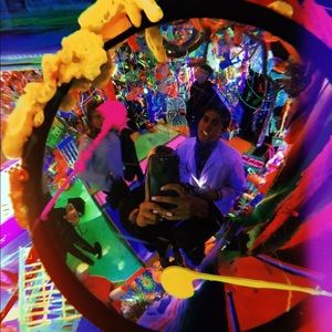 Meet your Posher, Tayl